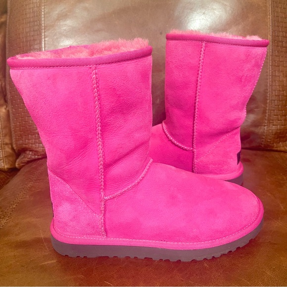 UGG Australia Genuine Sheepskin Boots In Pink Raspberry Sorbet Color Girls Sz 5 - Picture 3 of 16